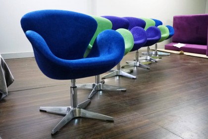 Фото сделанных на нашем производстве кресел SWAN